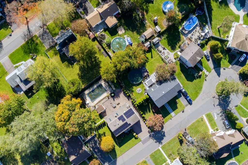 An American town community with private houses on its rooftops in New Jersey, US